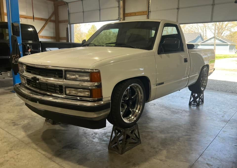 Mag's Wheel Stands 12" Tall (Standard Height) and 9" Wide