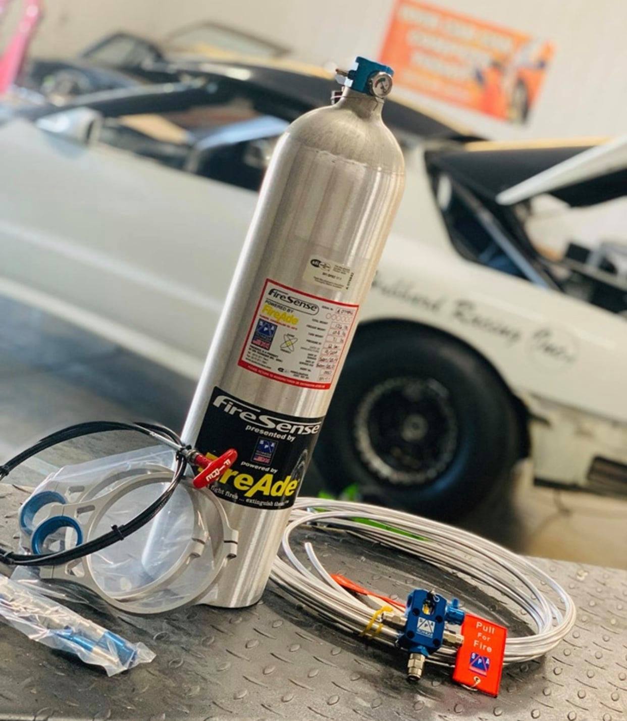 Billet Bottle Brackets (Pair)