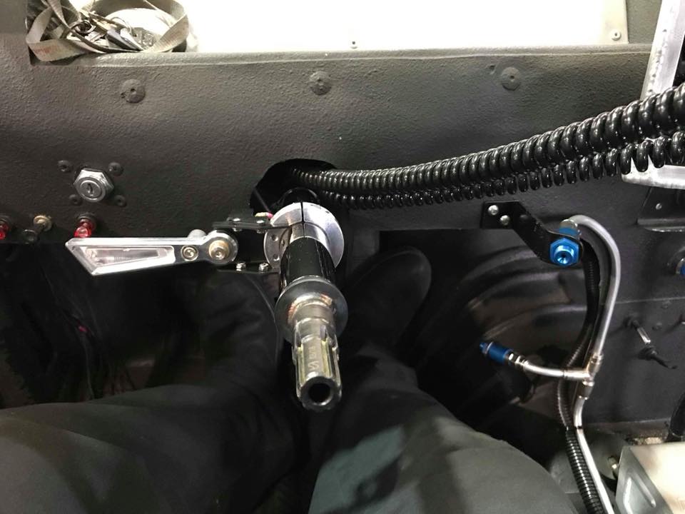 20lb. FireAde2000® System with Auto/Manual (Alcohol Applications) w AutoSense Thermal Technology with Standard Brackets